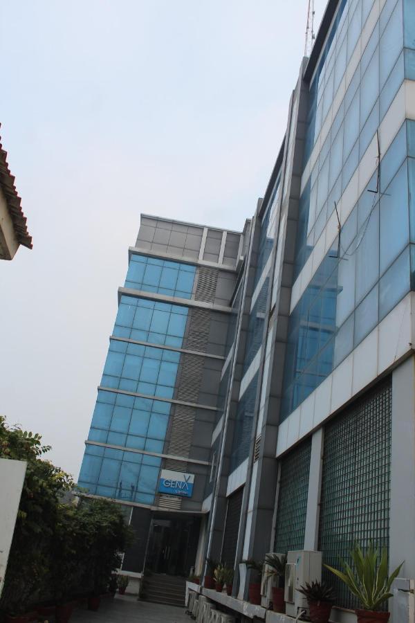 Hotel Avexia Premiere Agra Exterior foto
